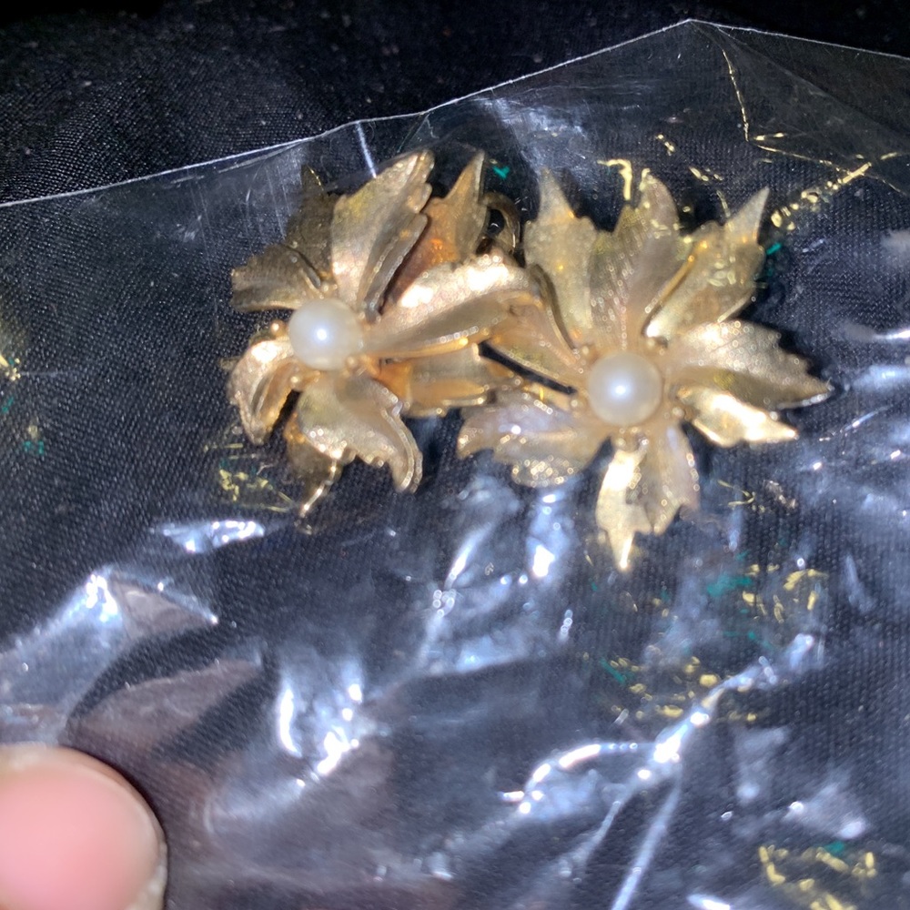 Emmons gold clip on earrings